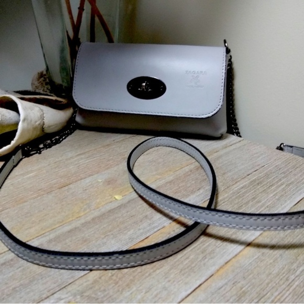 Beautiful high-end Zagara Leather made in Italy crossbody purse. Gray.